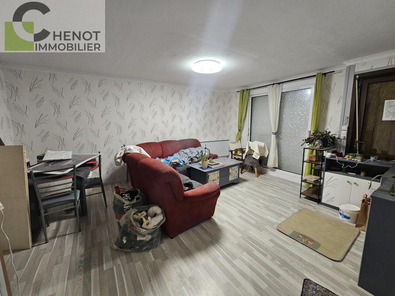 Propriété - 96 m² - 4 pièces