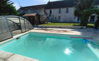 Maison - 180 m² - 6 pièces