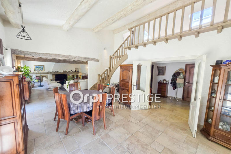 Villa - 149 m² - 6 pièces