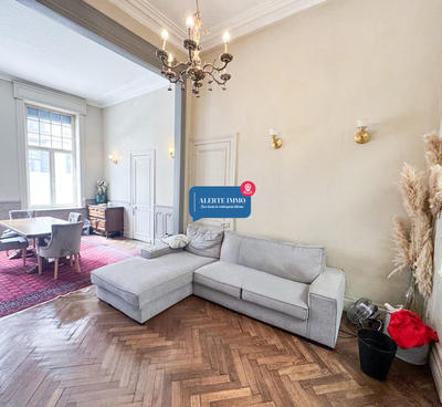 Maison - 176 m² - 5 pièces