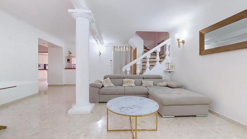 Maison - 132 m² - 4 pièces