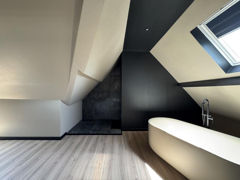 Maison - 231 m² - 7 pièces