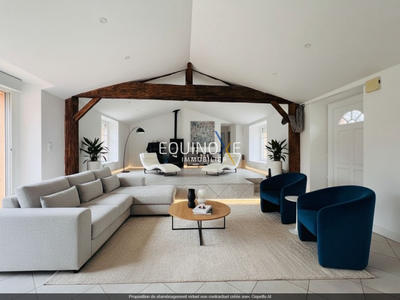 Maison - 140 m² - 6 pièces