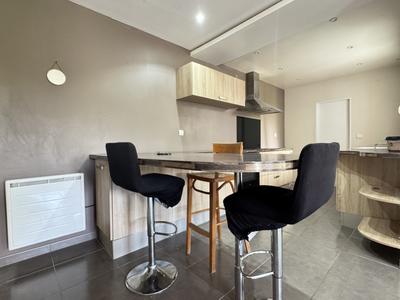 Maison - 100 m² - 6 pièces