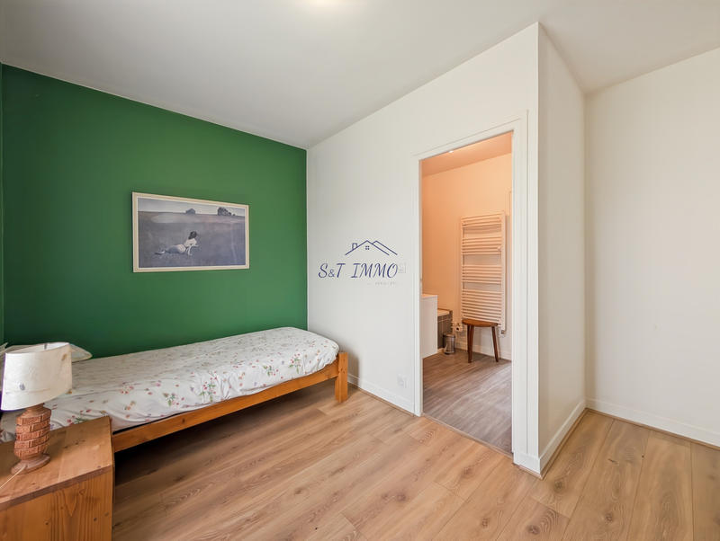 Maison - 197 m² - 7 pièces