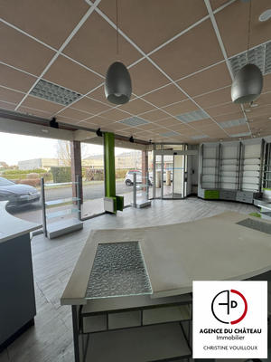 Local commercial - 163 m² - 3 pièces