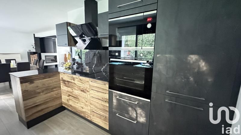 Maison - 122 m² - 5 pièces