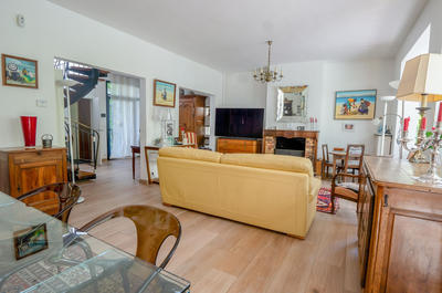 Maison - 178 m² - 7 pièces