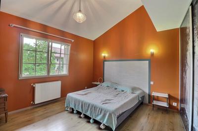 Maison - 104 m² - 4 pièces