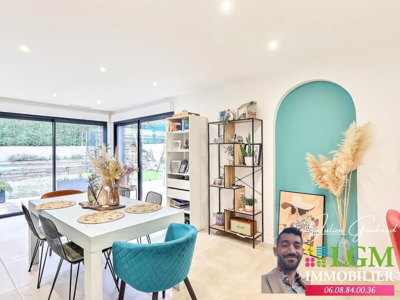 Maison - 139 m² - 5 pièces