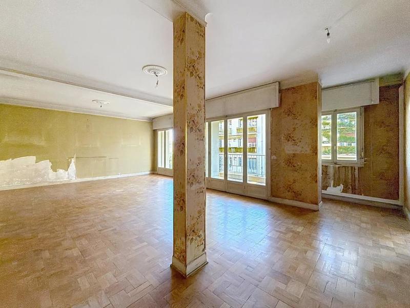 Appartement - 134 m² - 4 pièces