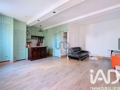 Maison de ville - 69 m² - 3 pièces