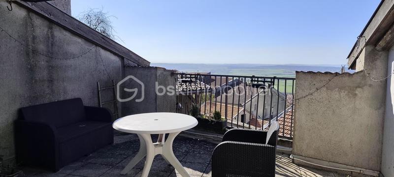 Maison de village - 228 m² - 7 pièces