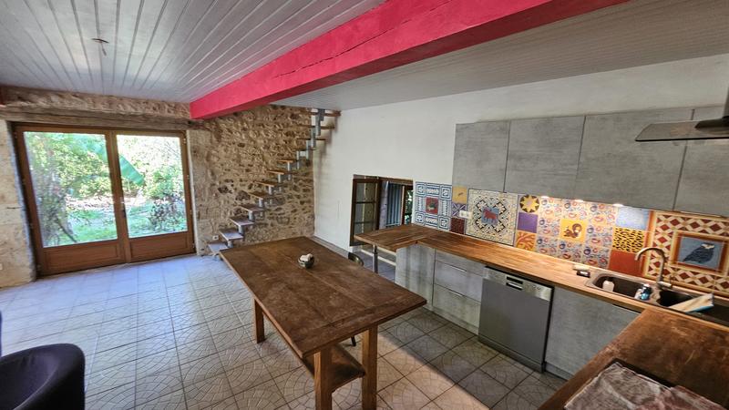 Maison - 180 m² - 5 pièces