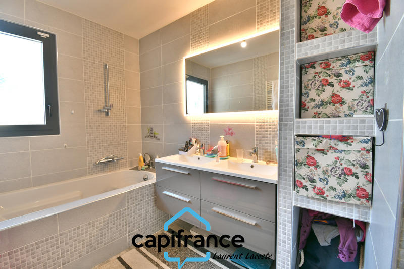 Maison - 156 m² - 6 pièces