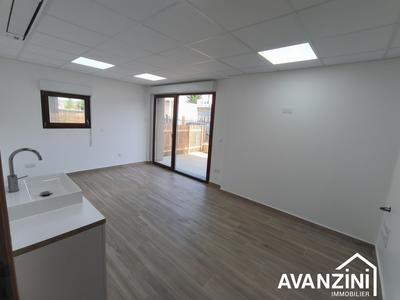 Bureau - 17 m² - 1 pièce