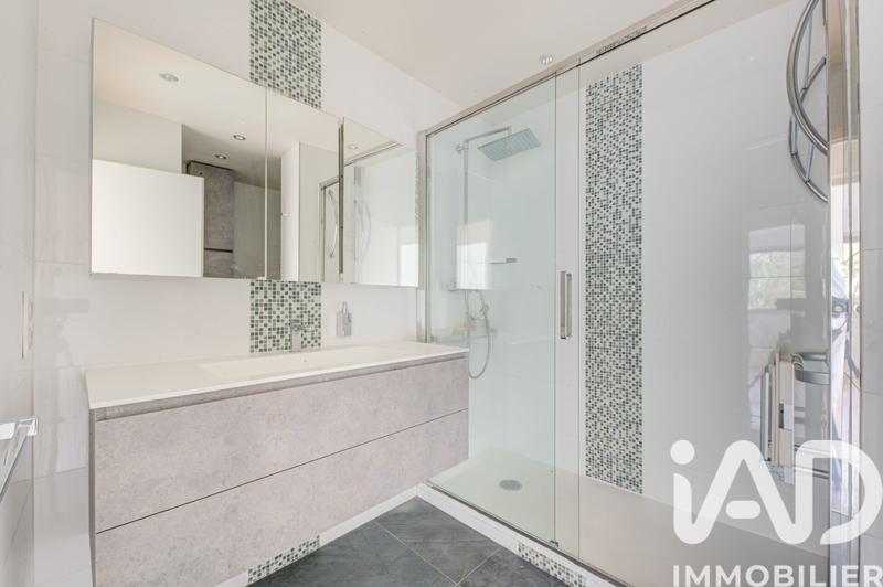 Appartement - 91 m² - 4 pièces