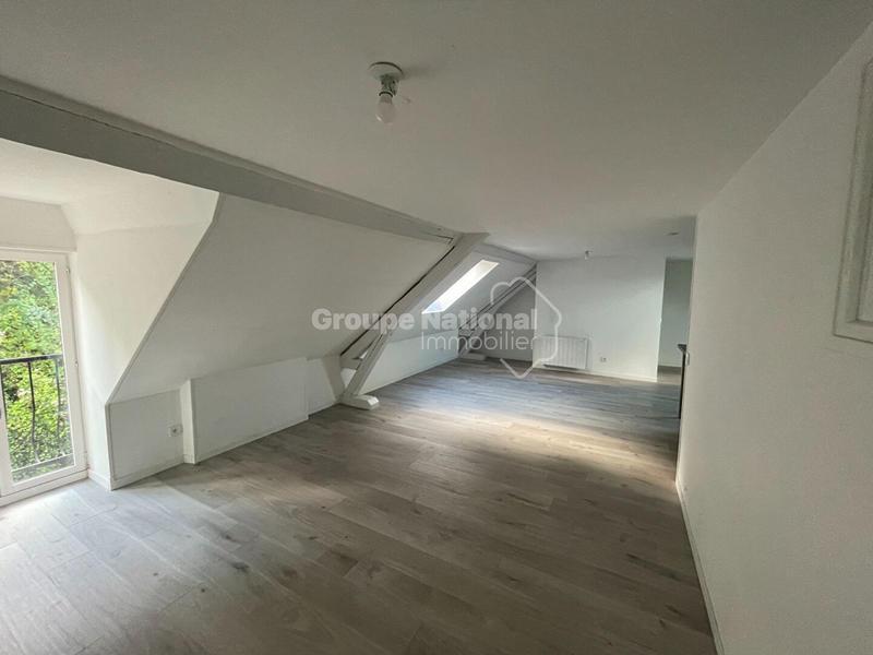Appartement - 64 m² - 4 pièces