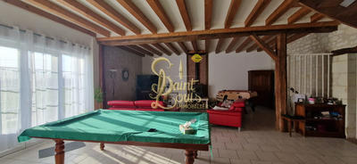 Maison - 270 m² - 10 pièces