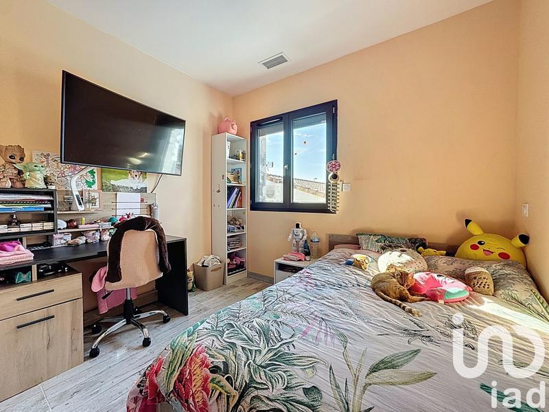 Maison - 222 m² - 8 pièces