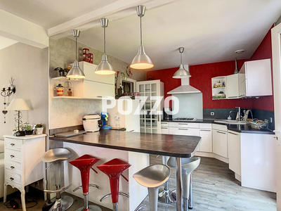 Maison - 120 m² - 5 pièces