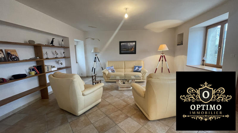 Maison ancienne - 190 m² - 5 pièces