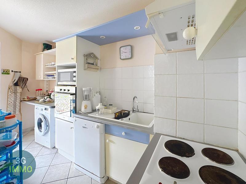 Appartement - 65 m² - 2 pièces