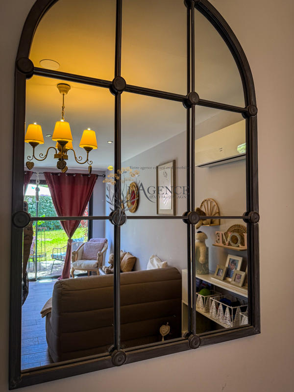 Maison - 215 m² - 8 pièces