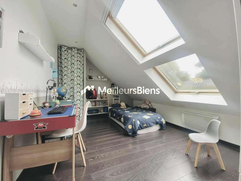 Maison - 145 m² - 7 pièces