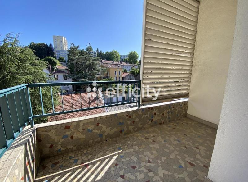 Appartement - 71 m² - 3 pièces