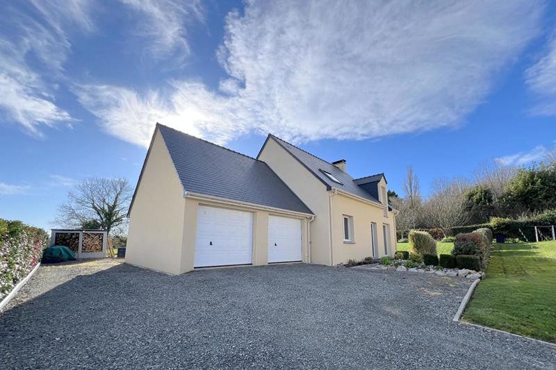 Maison - 120 m² - 4 pièces