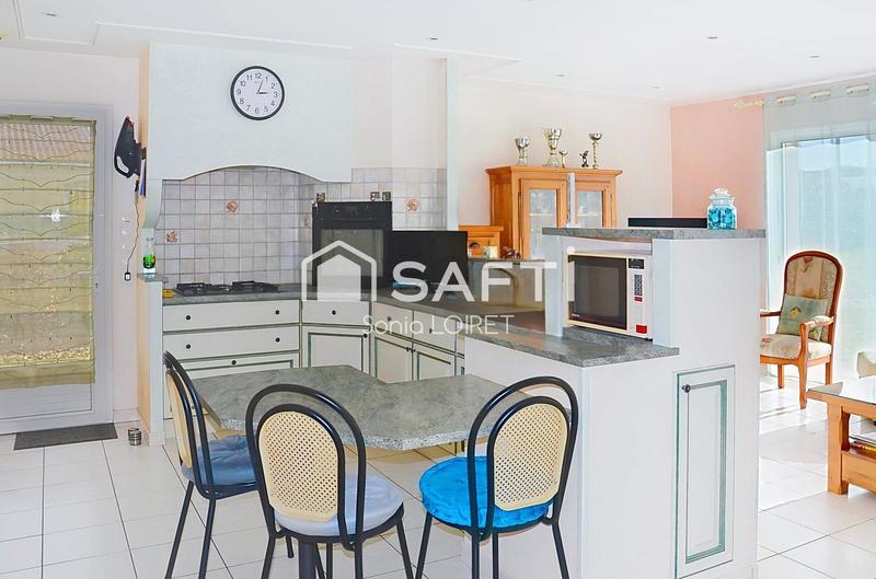 Maison - 103 m² - 5 pièces