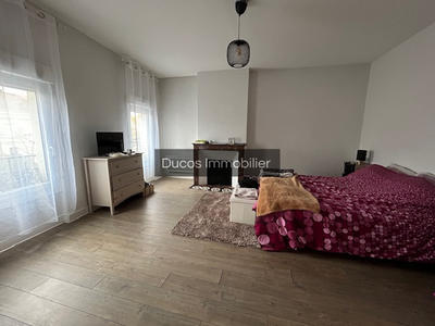 Appartement - 235 m² - 6 pièces