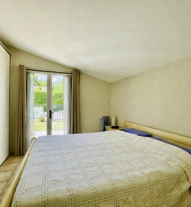 Maison - 96 m² - 5 pièces