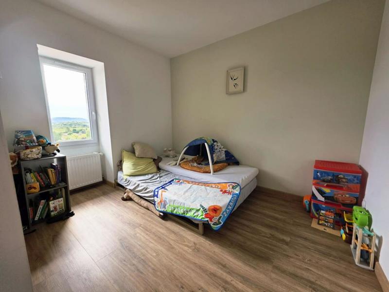 Maison - 104 m² - 6 pièces