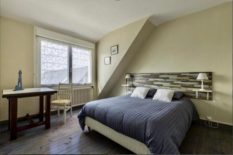 Ferme - 240 m² - 2 pièces