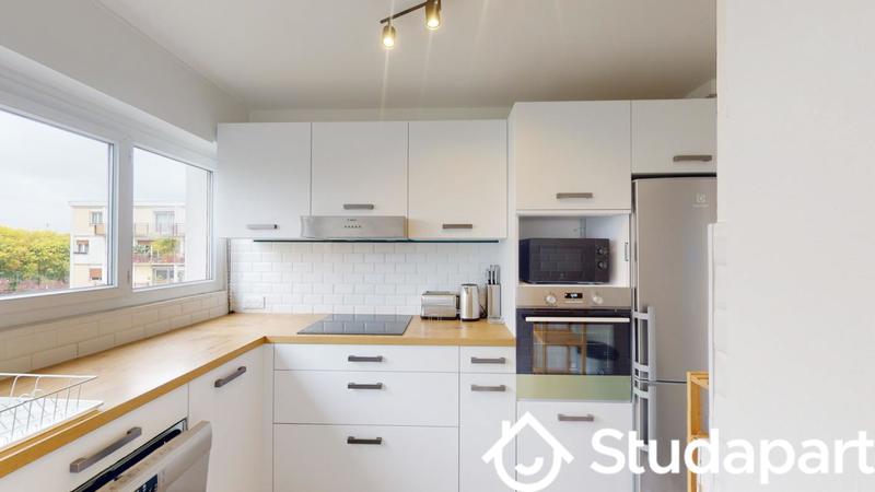 Chambre - 9 m² - 1 pièce