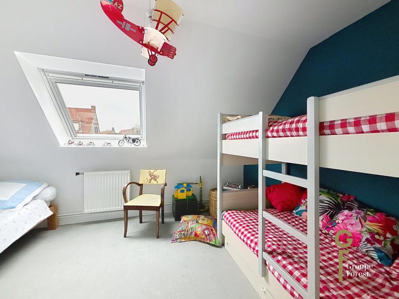 Maison - 139 m² - 6 pièces