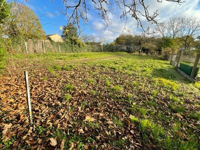 Maison traditionnelle - 185 m² - 8 pièces