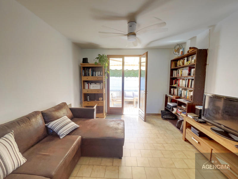 Villa - 80 m² - 4 pièces