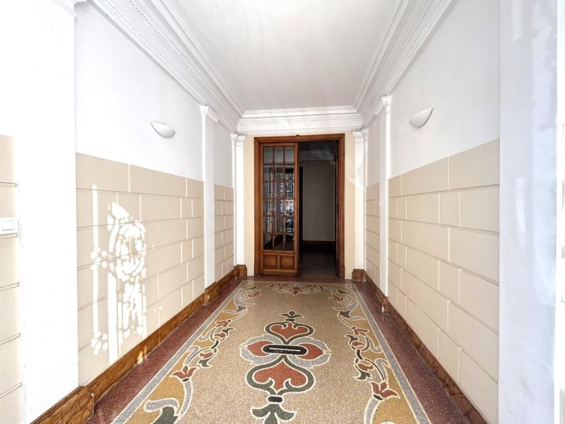 Appartement - 80 m² - 3 pièces