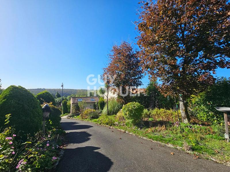 Maison - 169 m² - 6 pièces