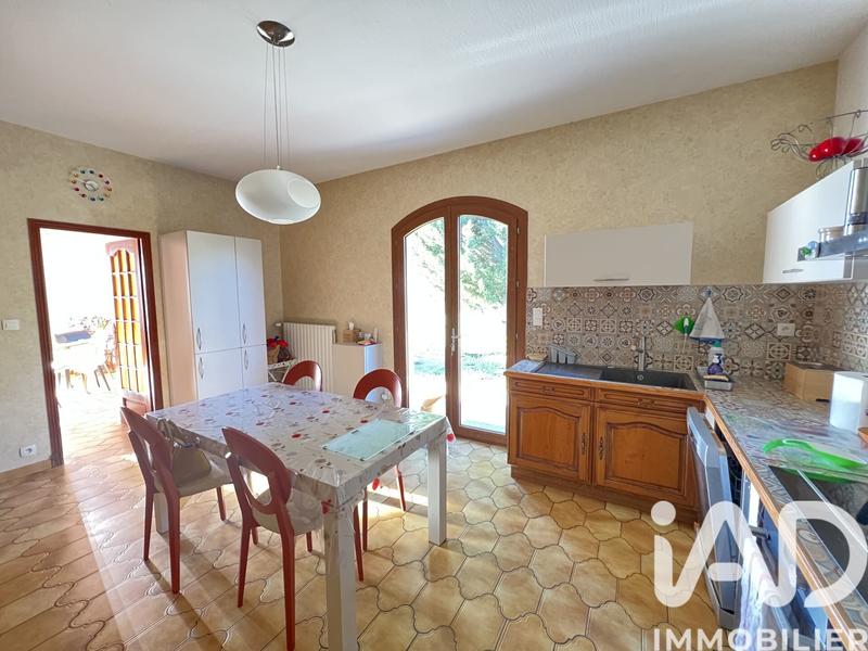 Maison - 274 m² - 6 pièces