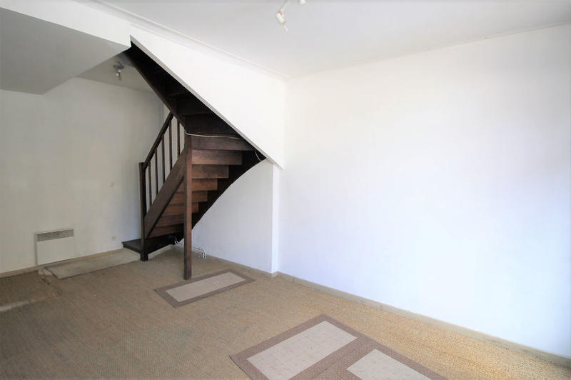 Immeuble - 63 m² - 3 pièces