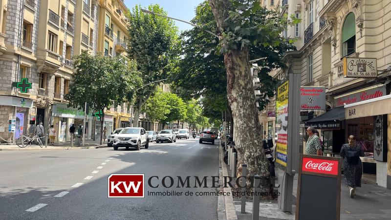 Fonds de commerce - 110 m²