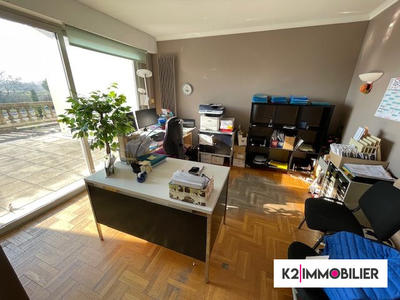 Fonds de commerce - Bureau - 59 m²