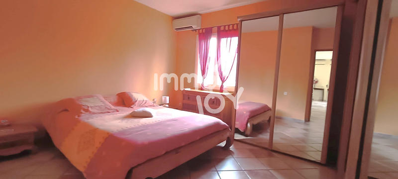 Villa - 183 m² - 6 pièces