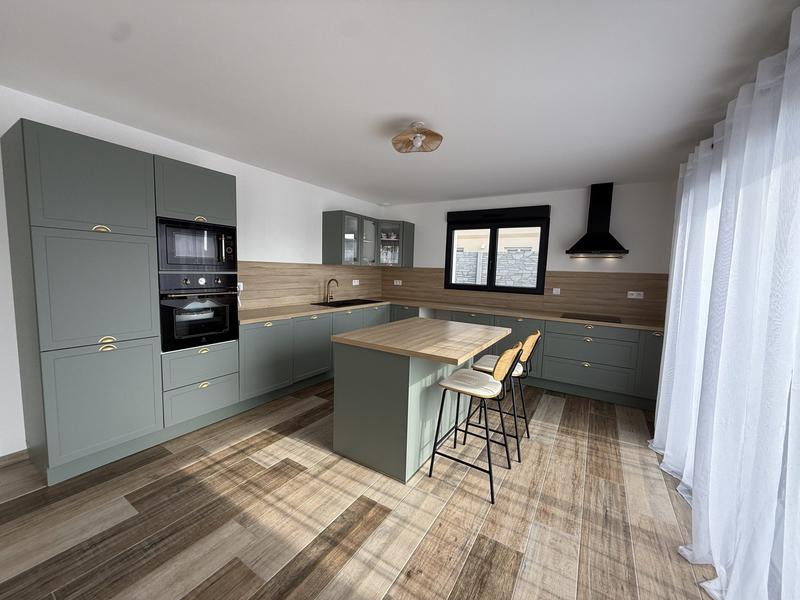 Maison contemporaine - 122 m² - 5 pièces