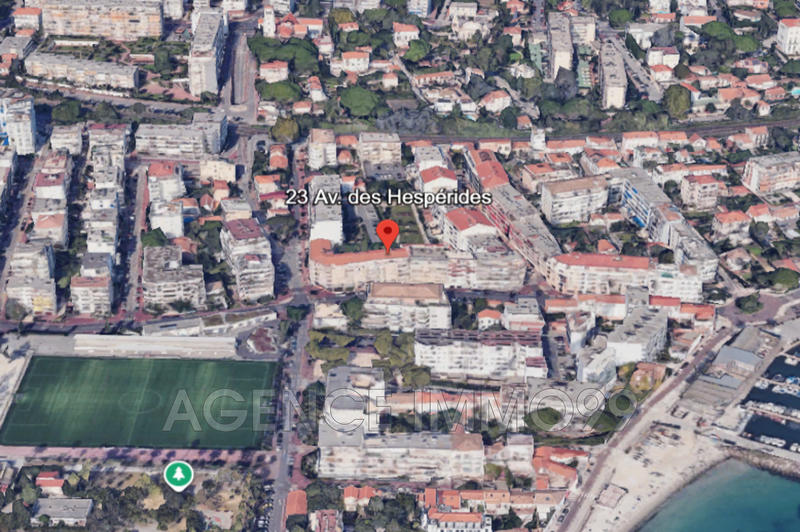 Parking / Garage - 13 m²