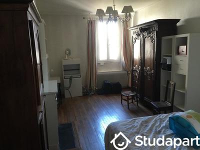 Chambre - 20 m² - 1 pièce